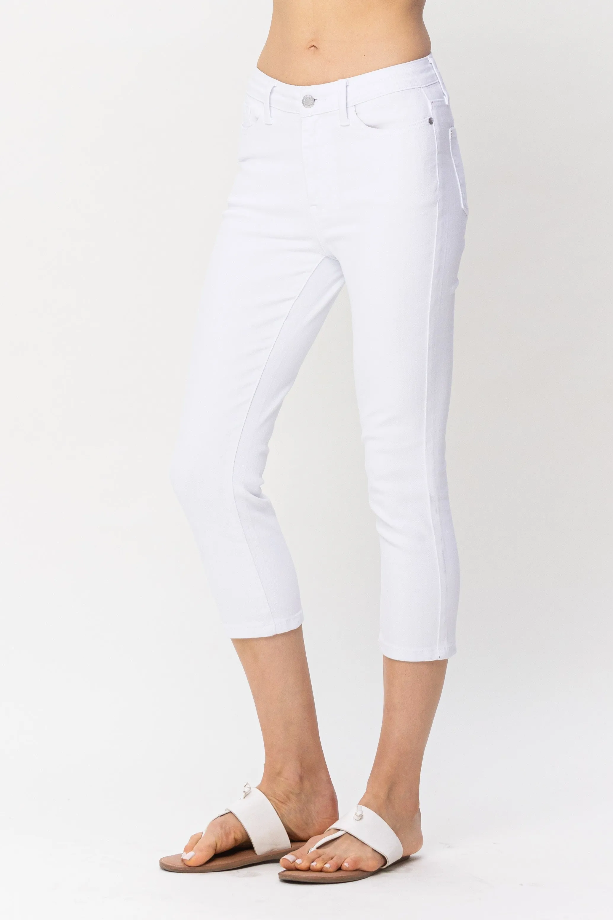 MR Pure White Capri