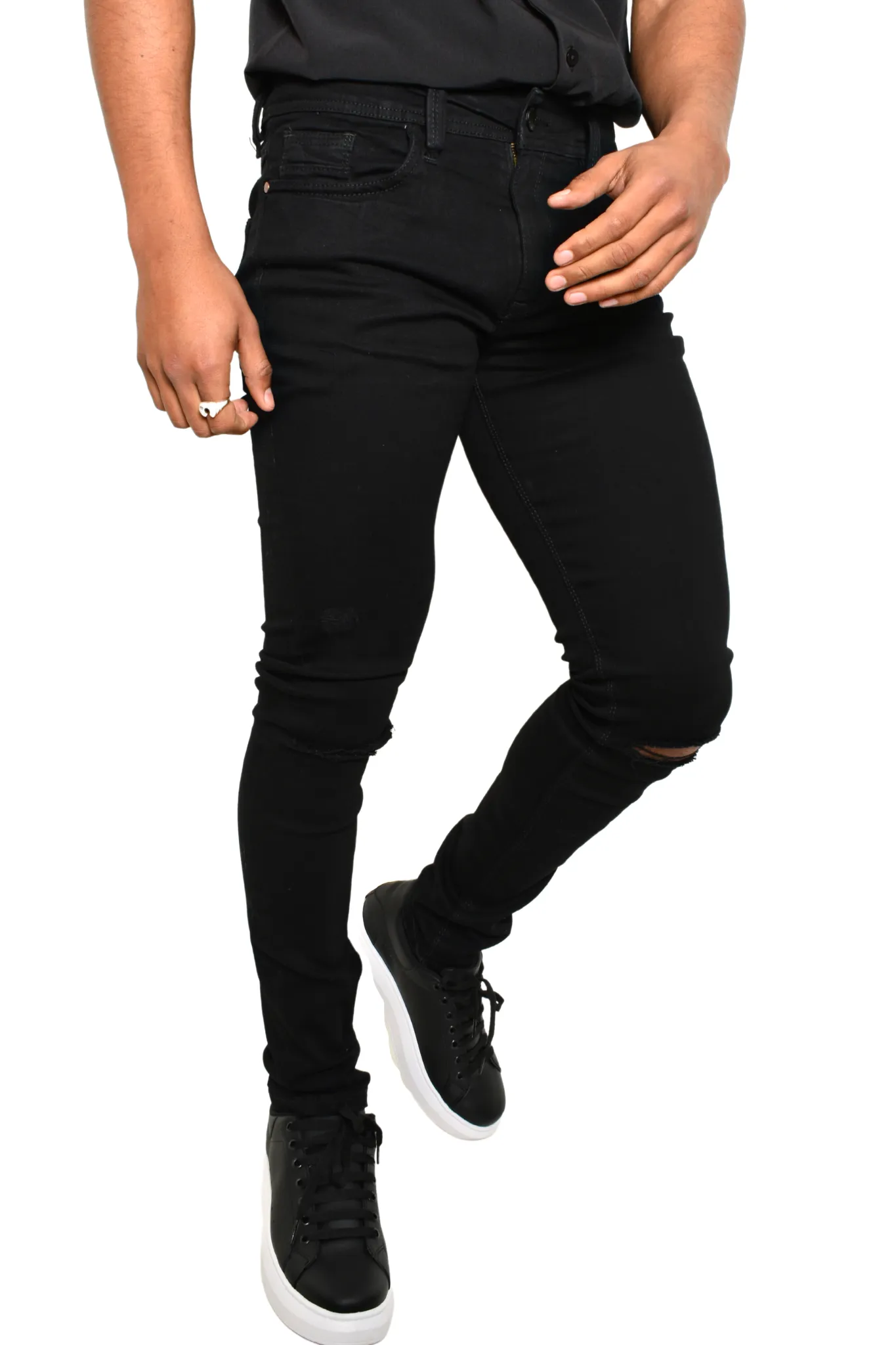 Pantalón  de Mezclilla Negro Moller Premium Rodilla Rota